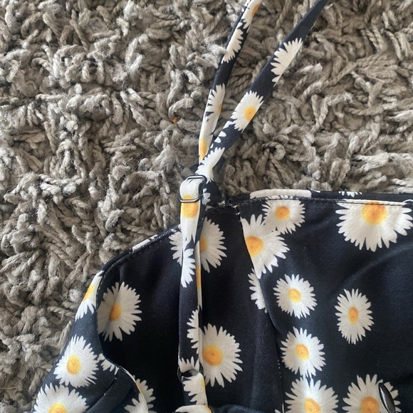 Princess Polly Black Dear Daisy Mini Dress Ruffle Hem Size 0 - Picture 8 of 12